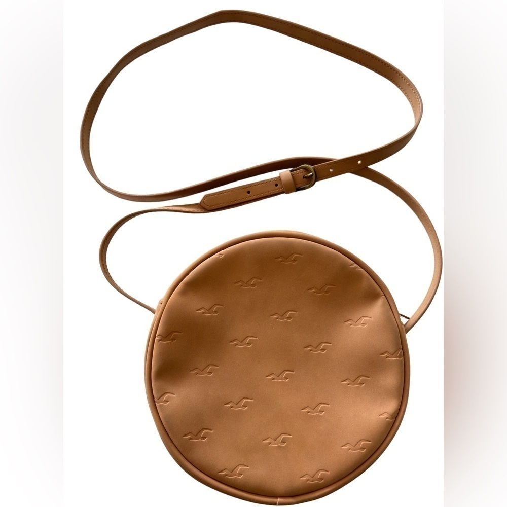 Hollister Round Crossbody Handbag Purse Faux Leather Tan Adjustable Strap Boho